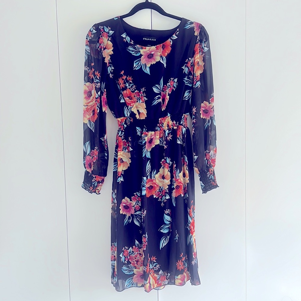 Stella & Julie Blossom Dress Size 6 Navy Blue and  Floral Sheer